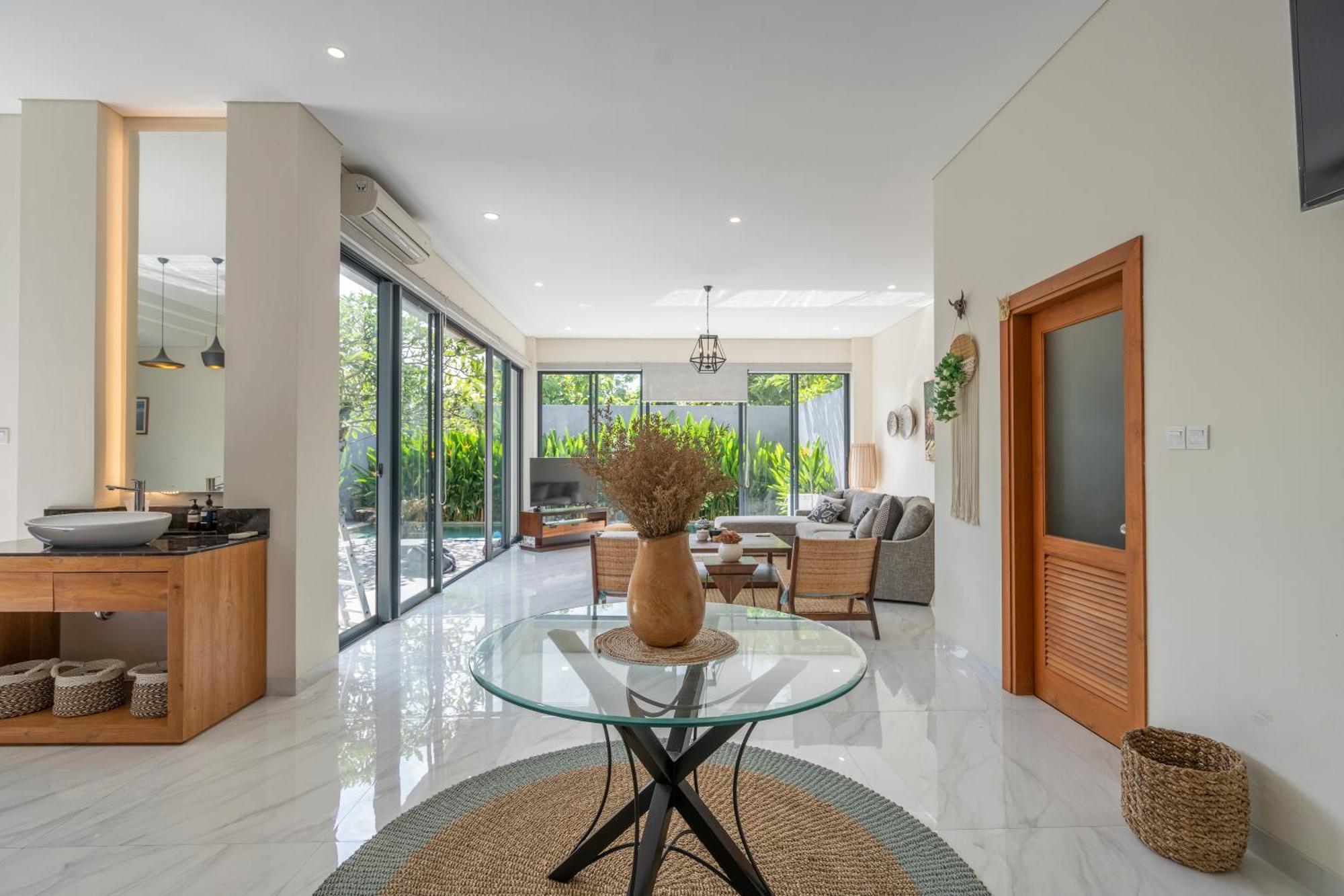 Days Bali Villa Jimbaran