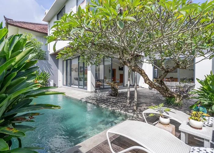 Villa Days Bali