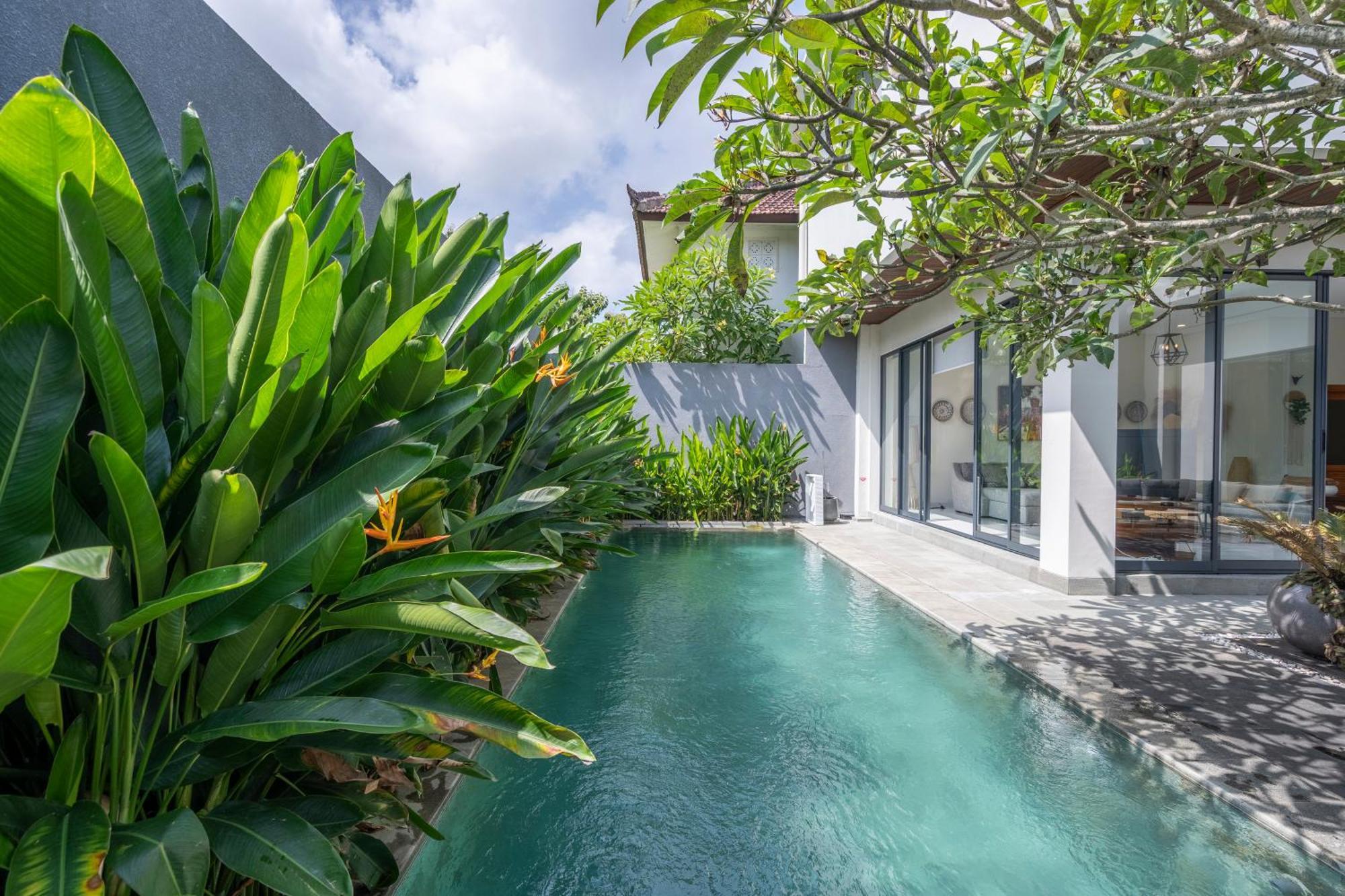 Days Bali *